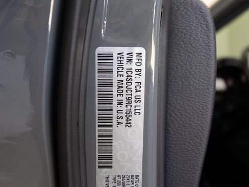 Used 2024 Dodge Durango R/T w/ Blacktop Package AWD/4WD image 41