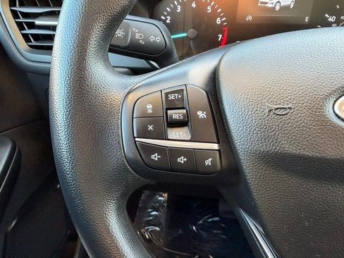 Certified 2020 Ford Escape SE image 19