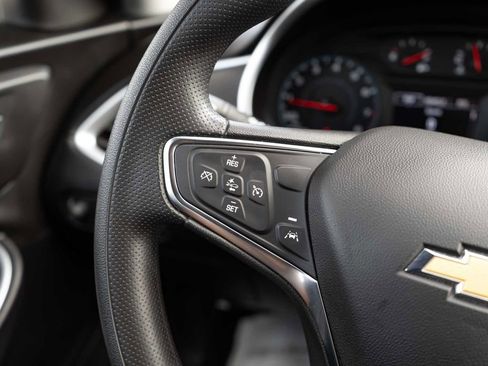 Used 2024 Chevrolet Malibu LT FWD image 18