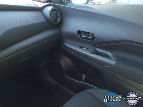 Certified 2025 Nissan Kicks Play S image 18