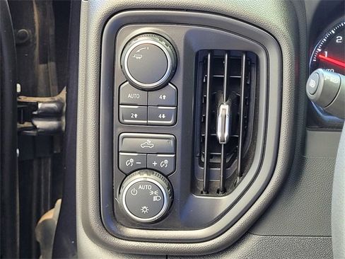 Used 2024 Chevrolet Silverado 1500 Custom Trail Boss image 16