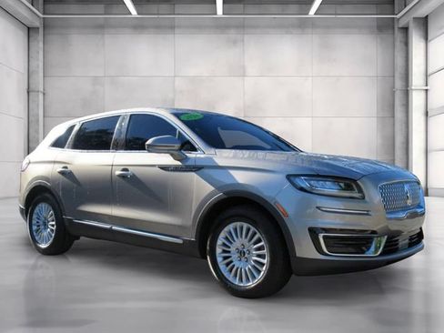 Used 2020 Lincoln Nautilus FWD image 1