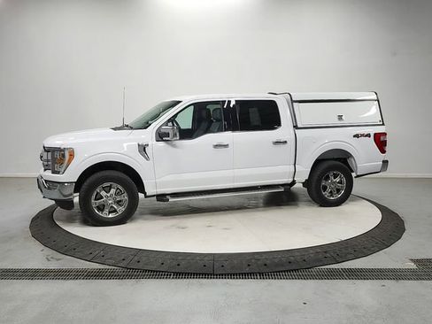 Used 2023 Ford F150 Lariat AWD/4WD image 4