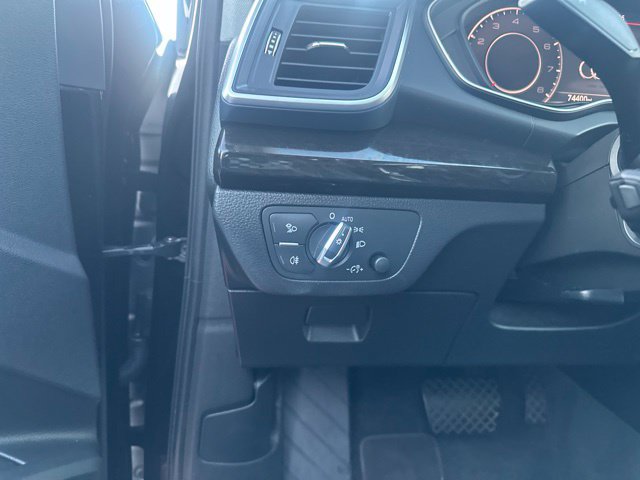 Used 2018 Audi Q5 2.0T Premium Plus AWD/4WD image 16