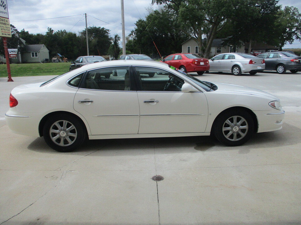 Used 2008 Buick LaCrosse CXL w/ Driver Confidence Package FWD image 16