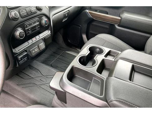 Used 2021 Chevrolet Silverado 2500 LT AWD/4WD image 16