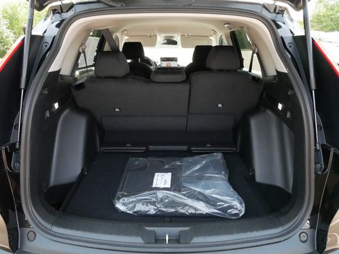 Used 2026 Honda CR-V LX image 18