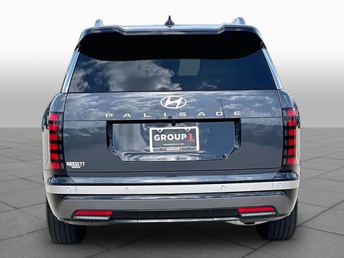 Certified 2026 Hyundai Palisade Limited FWD image 5