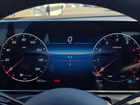 New 2026 Mercedes-Benz CLE 450 4MATIC Coupe image 36