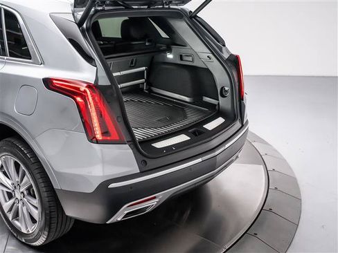 Used 2023 Cadillac XT5 Premium Luxury FWD image 34