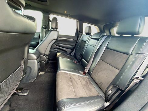 Used 2019 Jeep Grand Cherokee Altitude image 21