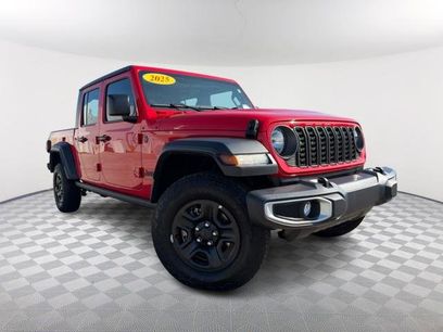 Used 2025 Jeep Gladiator Sport