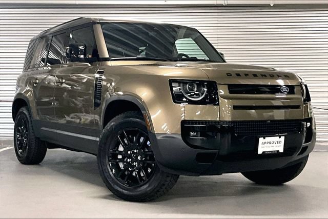 Certified 2026 Land Rover Defender 110 S AWD/4WD image 12