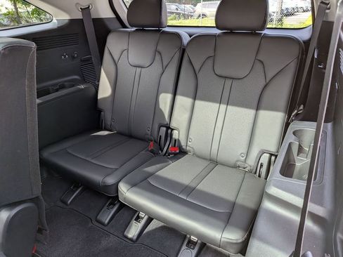 Used 2022 Kia Sorento S w/ Panoramic Sunroof Package AWD/4WD image 26