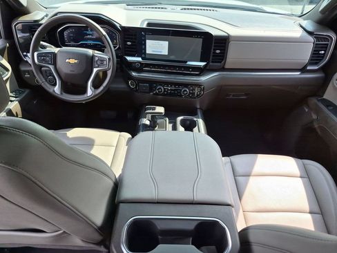 Used 2023 Chevrolet Silverado 1500 LTZ AWD/4WD image 21