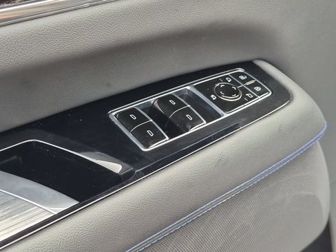 Used 2025 Cadillac Escalade IQ Sport 1 AWD/4WD image 23