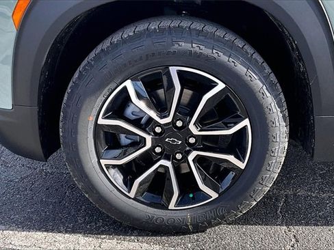 New 2026 Chevrolet TrailBlazer ACTIV w/ Driver Confidence Package image 12