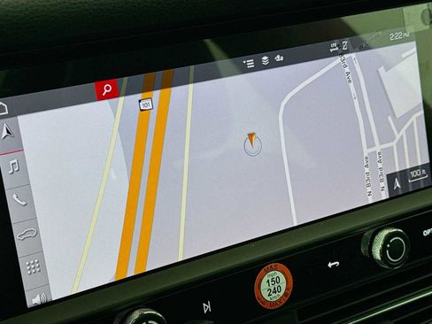 New 2026 Porsche Macan image 19