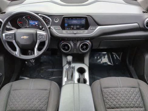 Used 2020 Chevrolet Blazer LT image 15