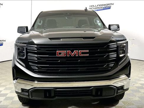 Used 2024 GMC Sierra 1500 Pro w/ Pro Value Package AWD/4WD image 2