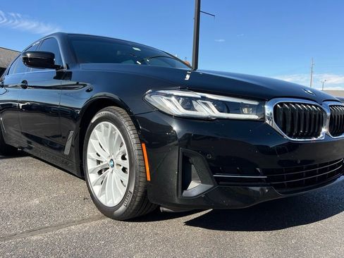 Used 2021 BMW 530i image 11