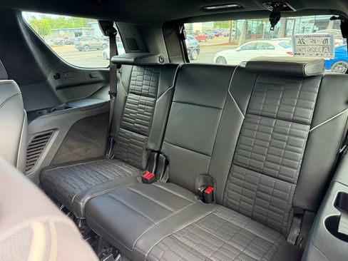 Used 2026 Cadillac Escalade V AWD/4WD image 16