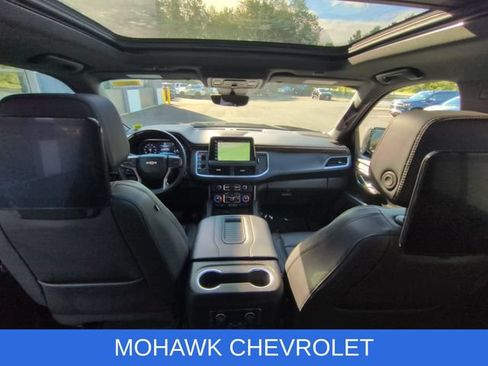 Used 2023 Chevrolet Suburban High Country w/ Advanced Technology Package AWD/4WD image 21