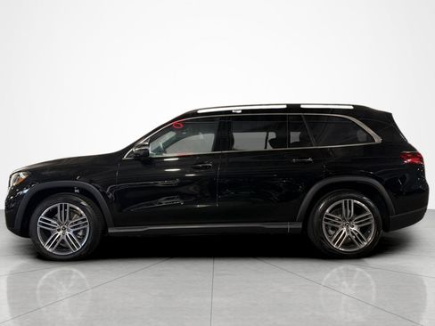 New 2026 Mercedes-Benz GLS 450 4MATIC image 2