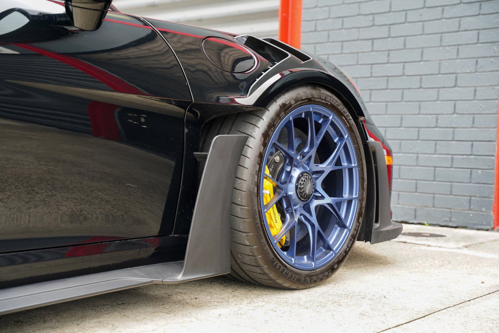 Used 2024 Porsche 911 GT3 RS RWD image 29