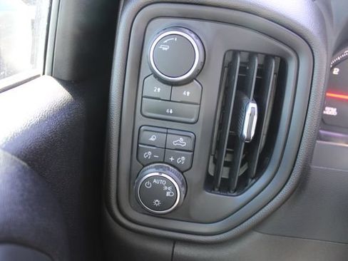 Used 2024 Chevrolet Silverado 2500 Custom w/ Custom Value Package AWD/4WD image 28