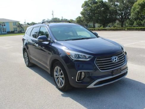 Used 2018 Hyundai Santa Fe SE w/ SE Premium Package 02 AWD/4WD image 35