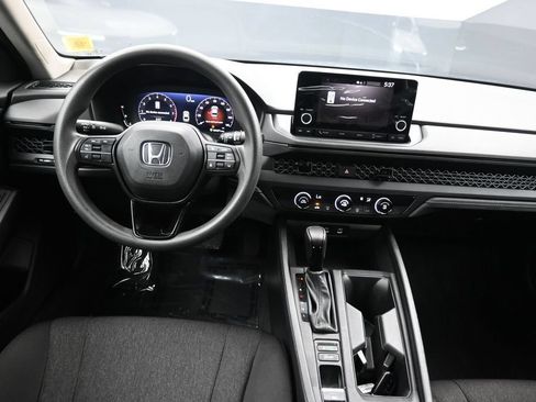 Certified 2023 Honda Accord LX image 19