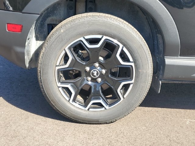 Certified 2025 Ford Bronco Sport Outer Banks w/ Outer Banks Tech Package+ AWD/4WD image 5