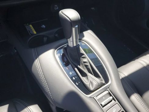 Certified 2025 Honda HR-V EX-L image 24
