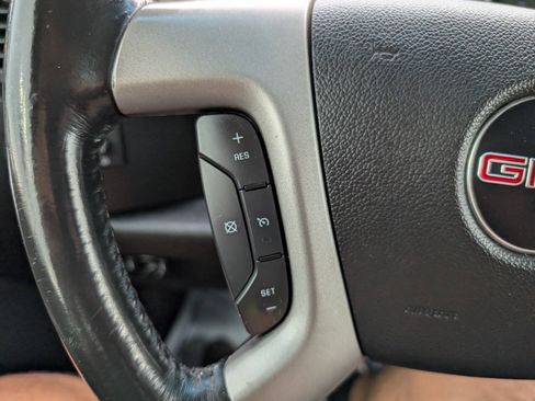 Used 2014 GMC Sierra 2500 SLE w/ SLE Preferred Package AWD/4WD image 20