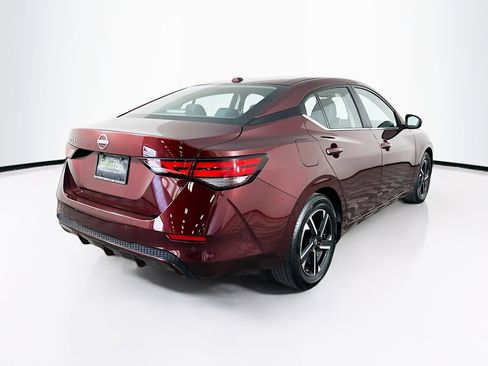 Used 2025 Nissan Sentra SV image 9