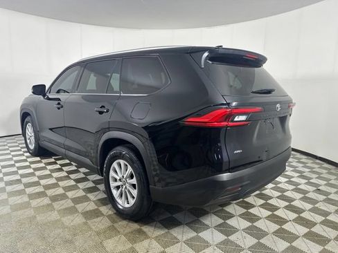 Used 2024 Toyota Grand Highlander AWD image 5