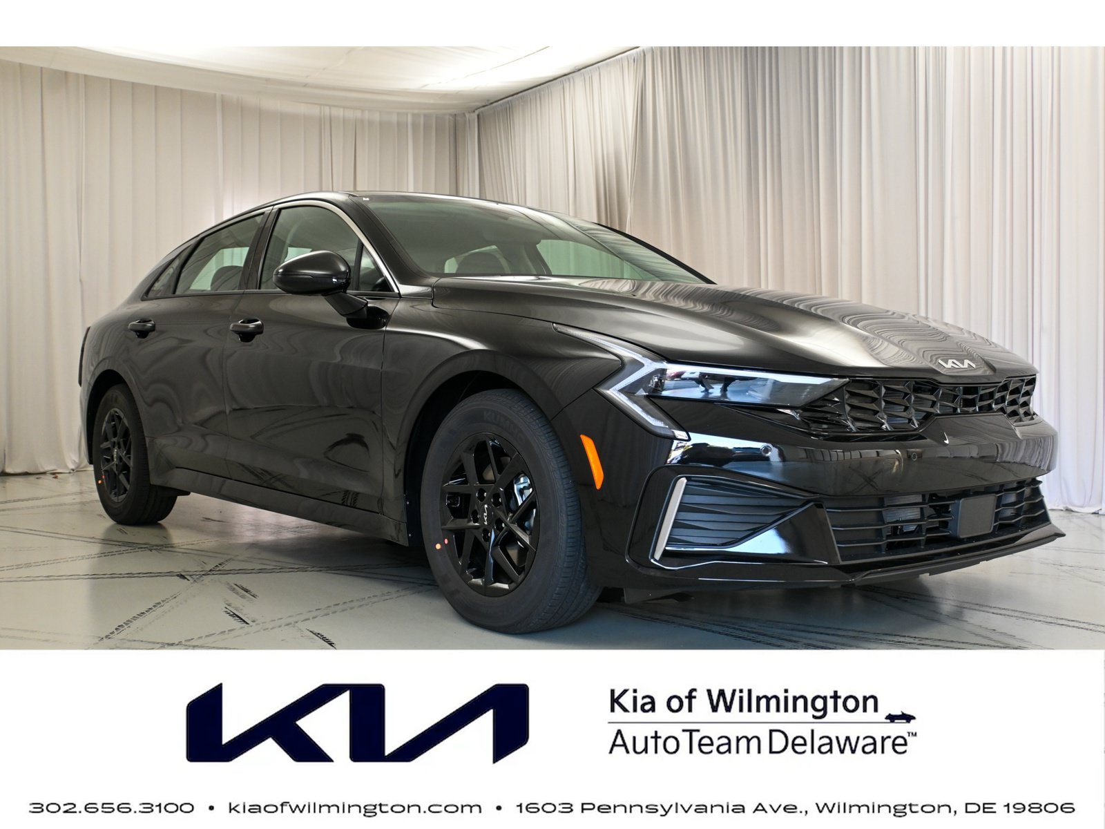 New 2027 Kia K5 LXS FWD image 1