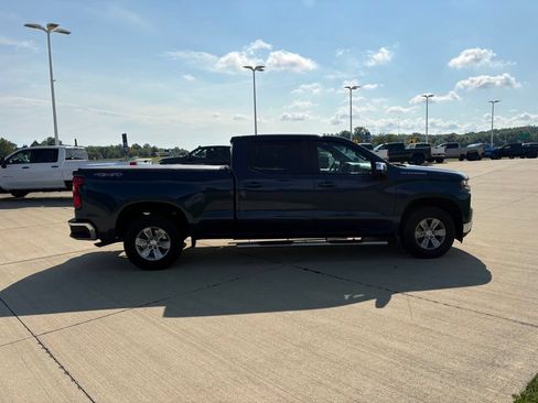 Used 2021 Chevrolet Silverado 1500 LT w/ Convenience Package II AWD/4WD image 7
