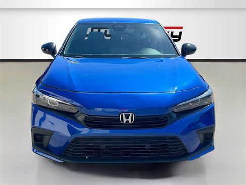 Used 2024 Honda Civic Sport image 2