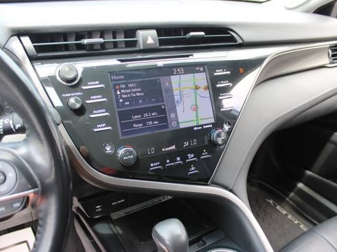 Used 2019 Toyota Camry XSE w/ Navigation Package FWD image 17