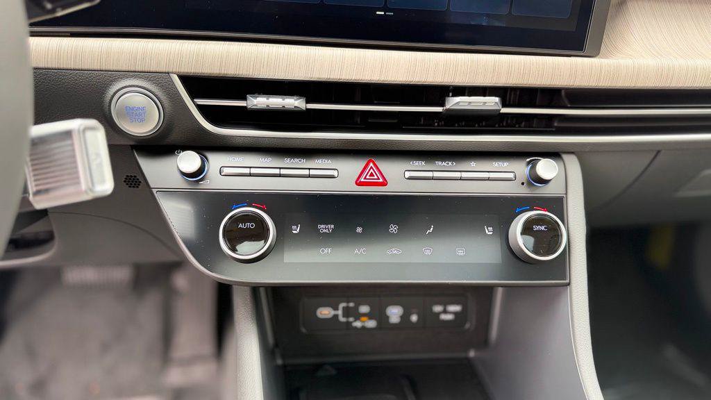 New 2026 Hyundai Sonata SEL FWD image 20
