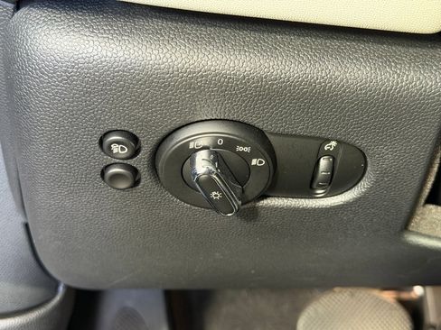 Used 2023 MINI Cooper S image 17