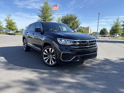 Used 2023 Volkswagen Atlas Cross Sport SEL Premium R-Line AWD/4WD image 2