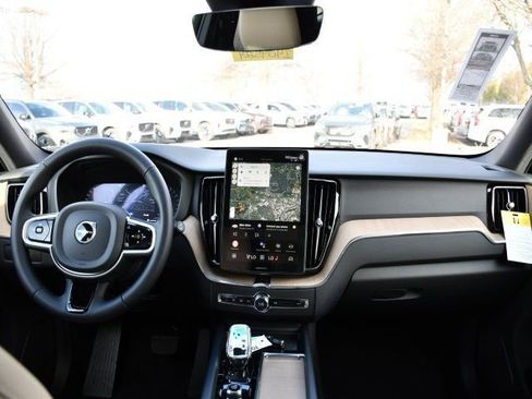 New 2026 Volvo XC60 B5 Plus w/ Protection Package Premier image 18