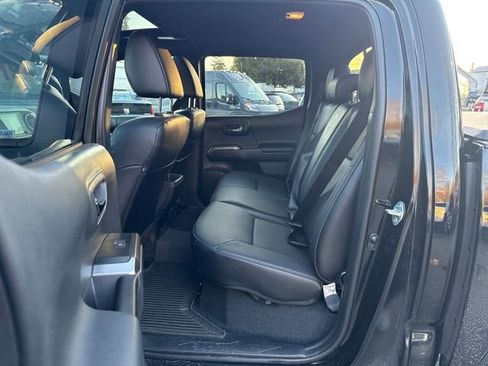 Used 2023 Toyota Tacoma Limited w/ Nightshade Package image 15