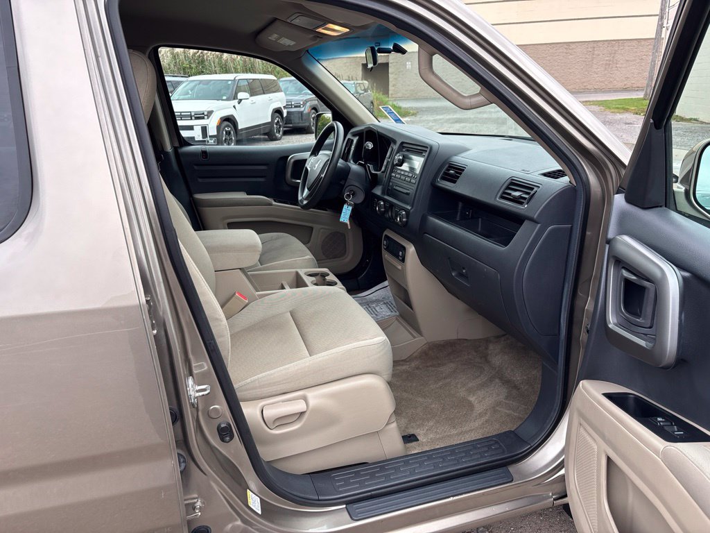 Used 2010 Honda Ridgeline RTS image 23