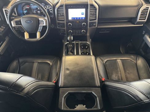 Used 2019 Ford F150 Platinum w/ Equipment Group 701A Luxury image 21