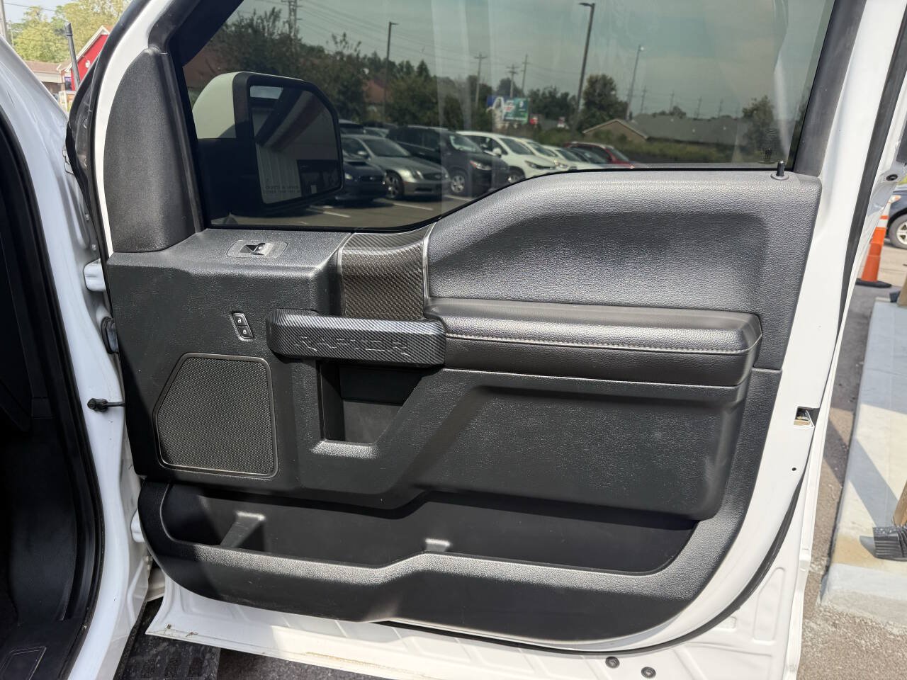 Used 2018 Ford F150 Raptor w/ Equipment Group 802A Luxury AWD/4WD image 13