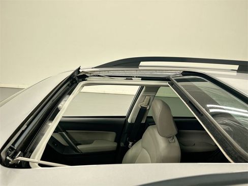 Used 2016 Subaru Forester 2.5i Limited image 20